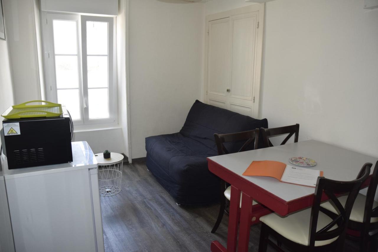 Appart-Alma Saint Laurent sur Sevre Bagian luar foto